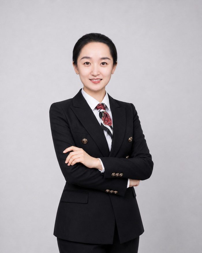 Cathy Yue, trainer at Académie de Bernadac